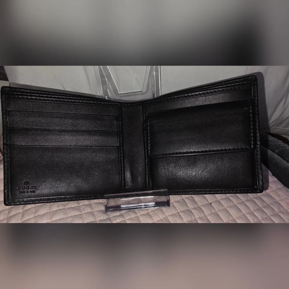 Gucci Guccisima Purse (Coin Pocket) Wallet Black Leather with Silver Accent - Picture 7 of 7